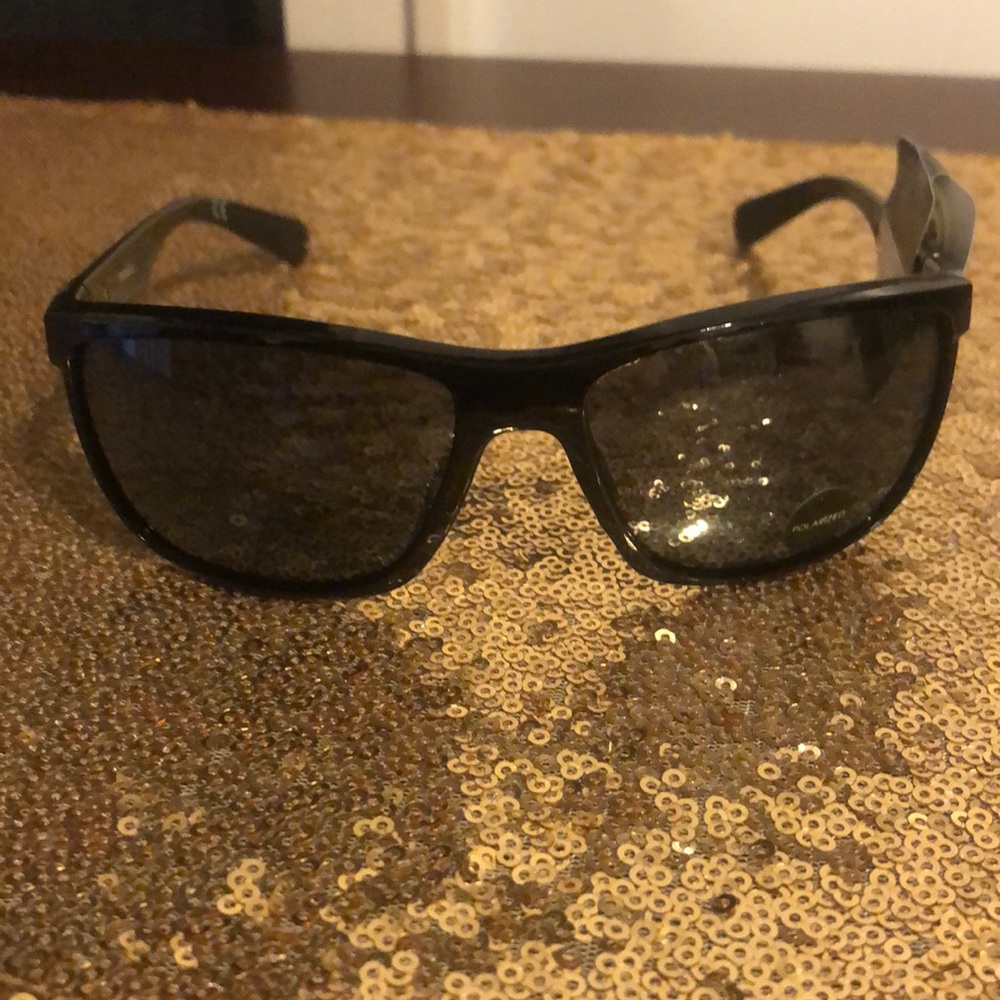 Champion sunglasses💕